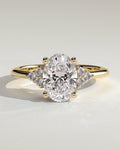 MET 0253 Oval Solitaire Engagement Ring
