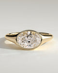 MET 0345 Oval Solitaire Engagement Ring