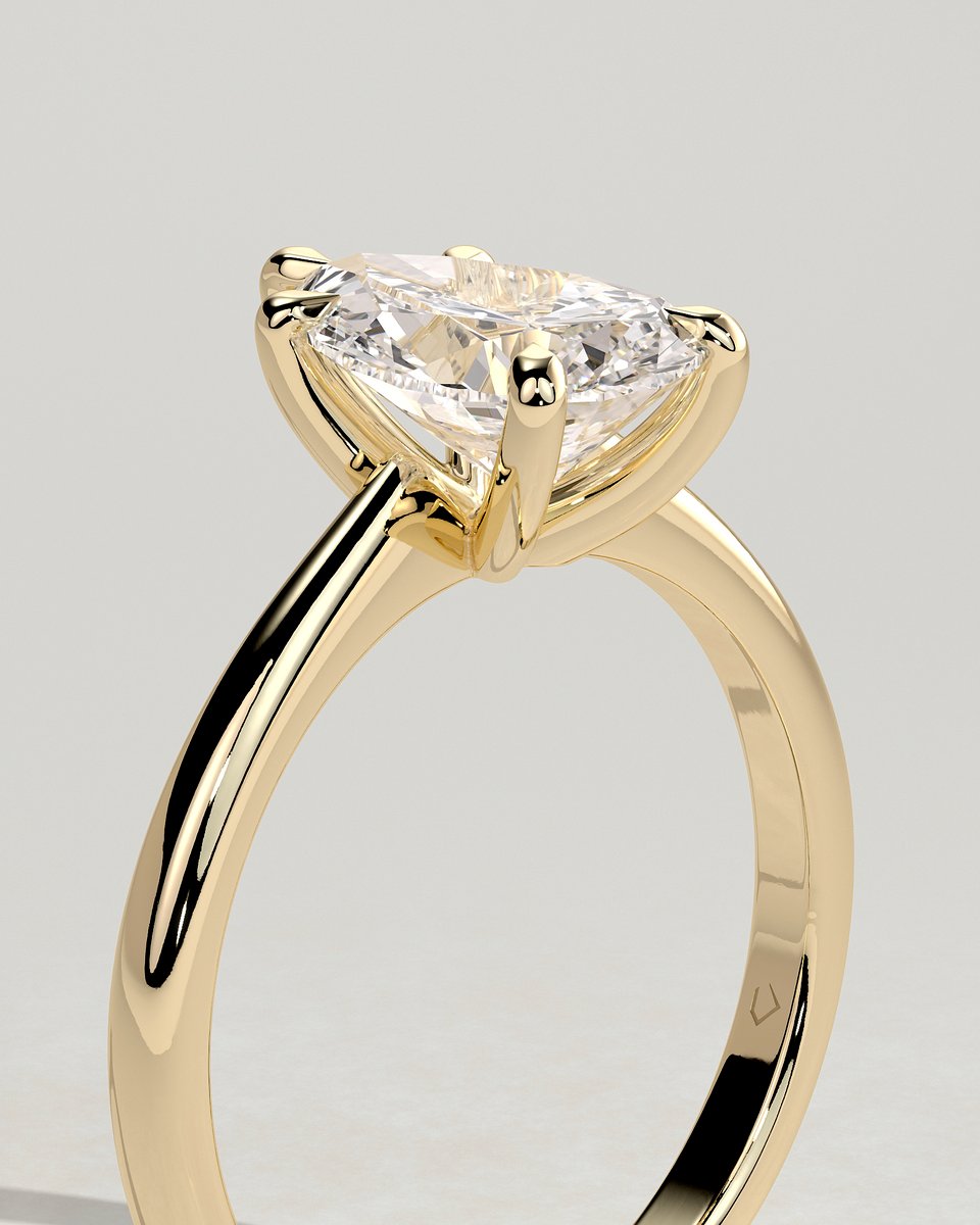 MET 0108 Pear Solitaire Engagement Ring