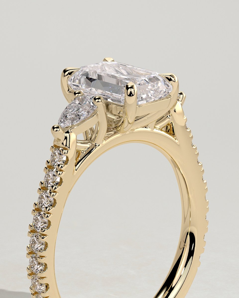 MET 0233 Emerald Three Stone Engagement Ring