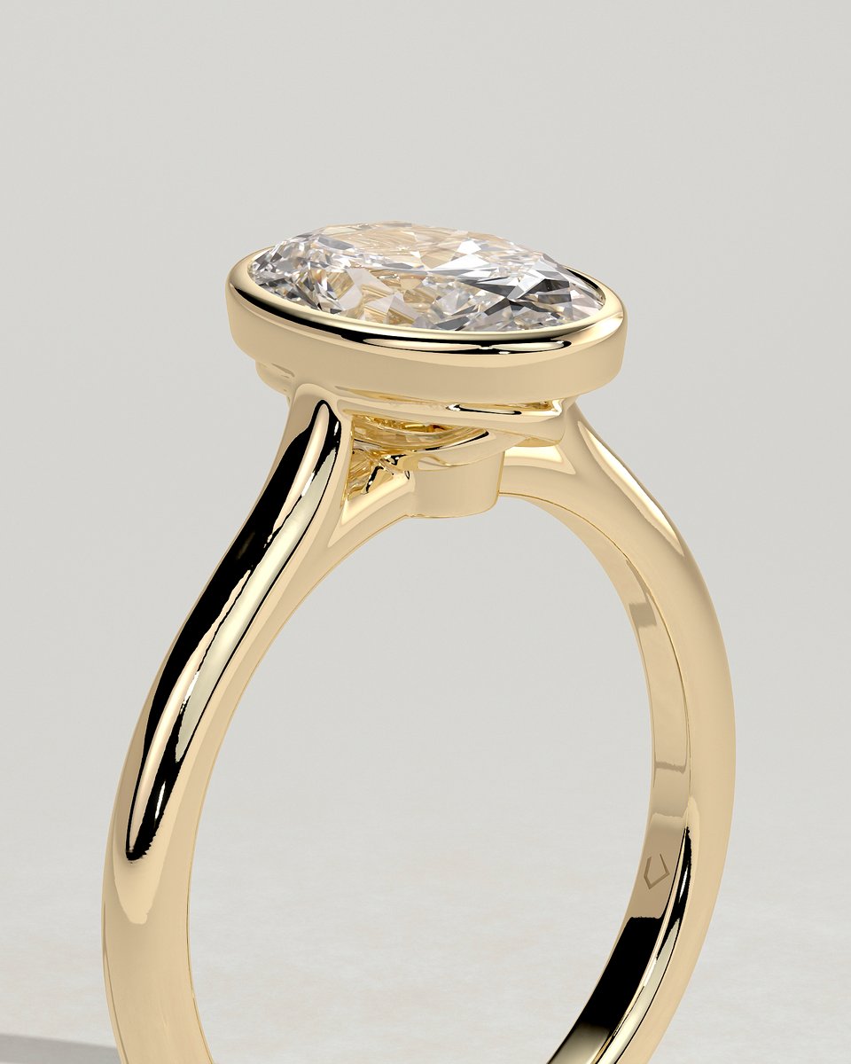 MET 0064 Oval Solitaire Engagement Ring