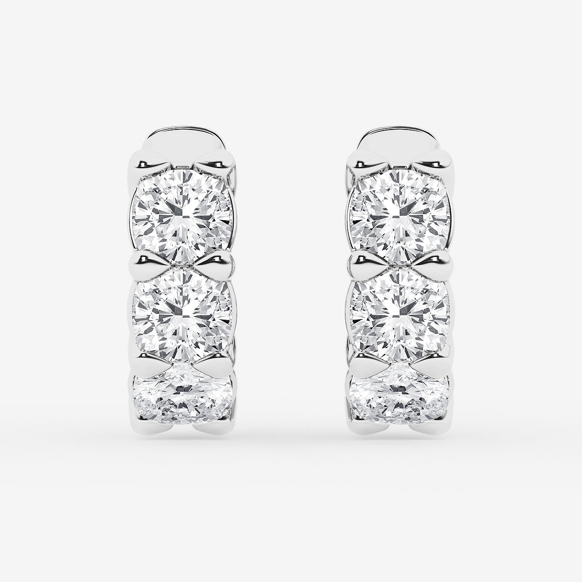 GBK003 | Diamond huggie hoop earrings
