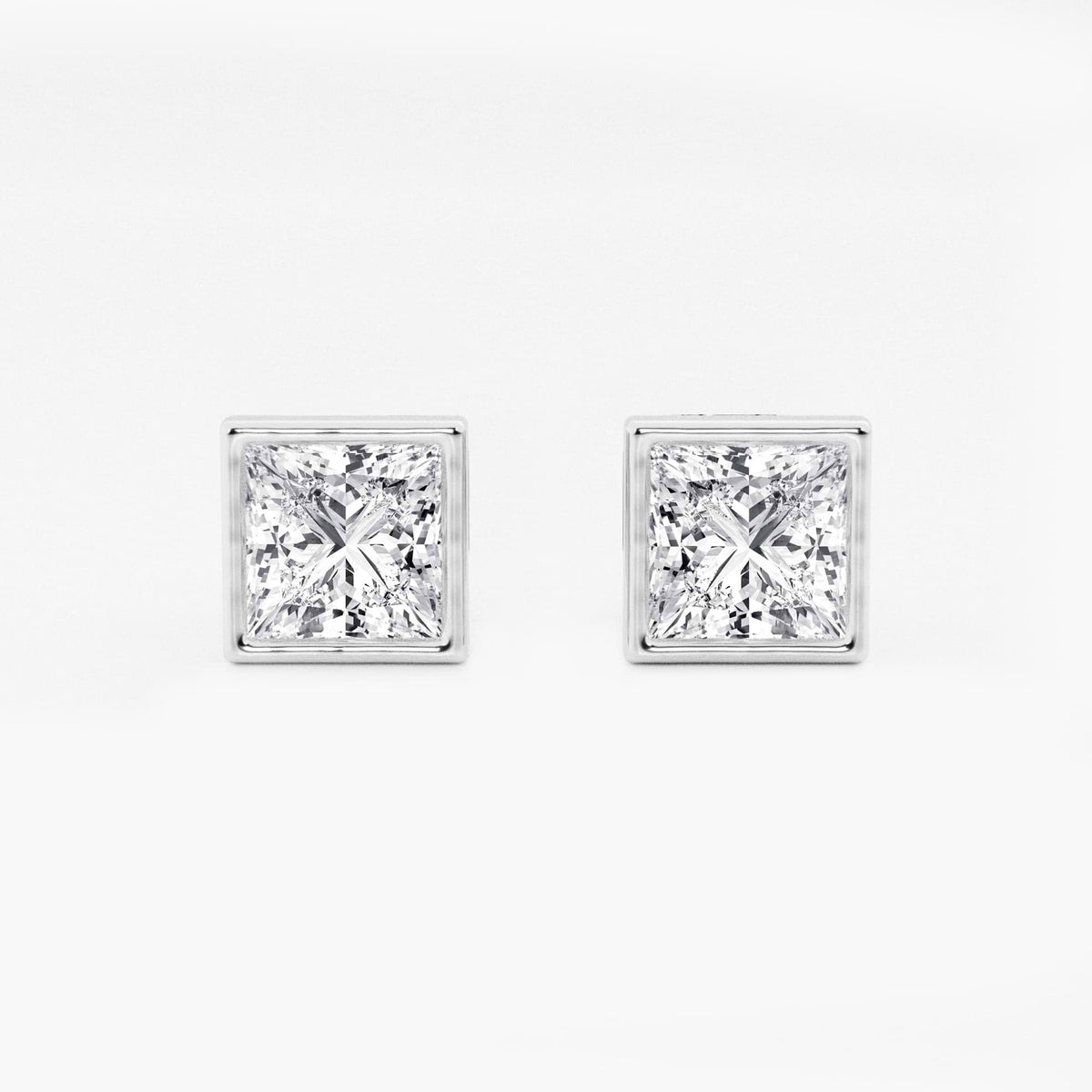 MET Bezel Set Solitaire Laboratuvar Pırlanta Küpe - image 165