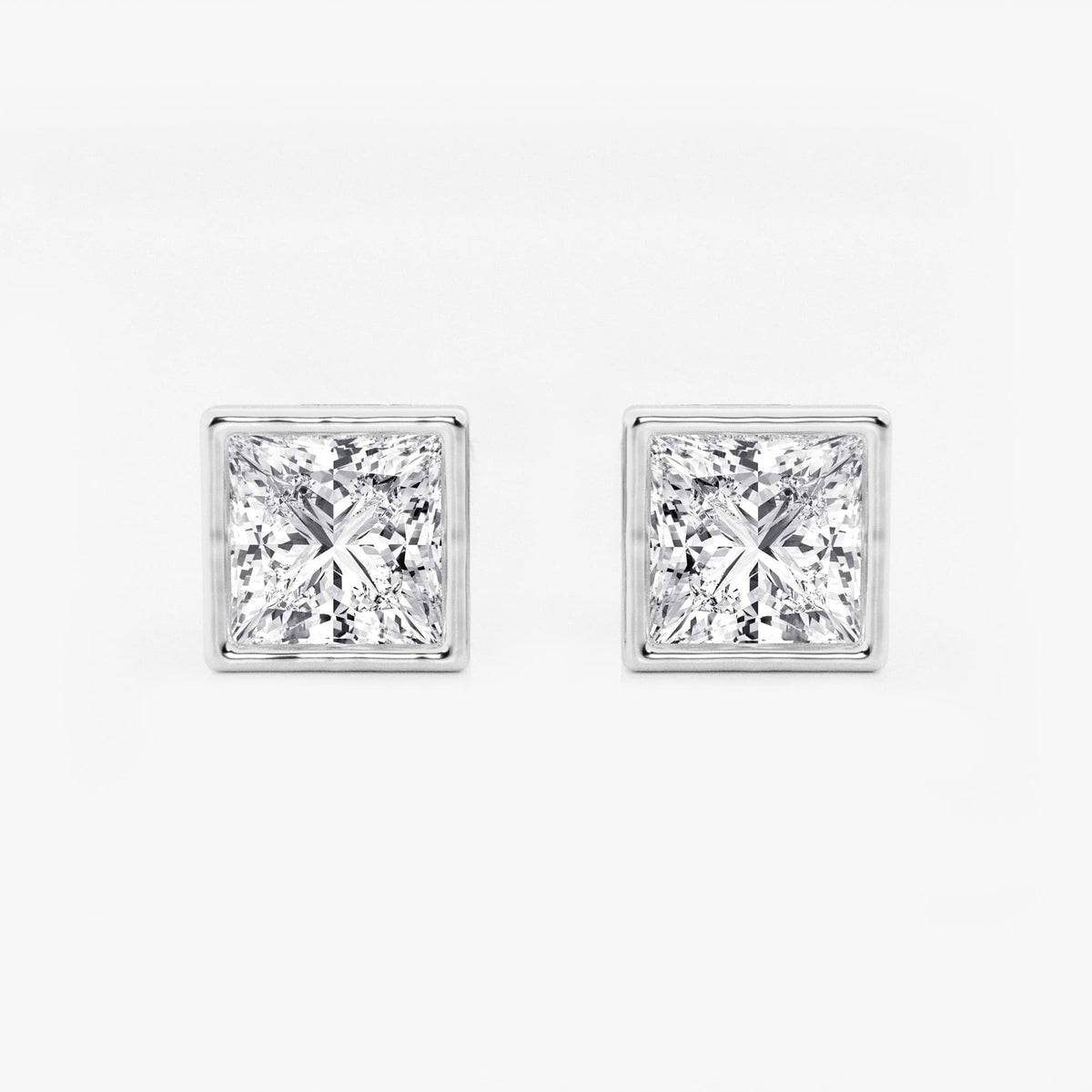MET Bezel Set Solitaire Laboratuvar Pırlanta Küpe - image 31