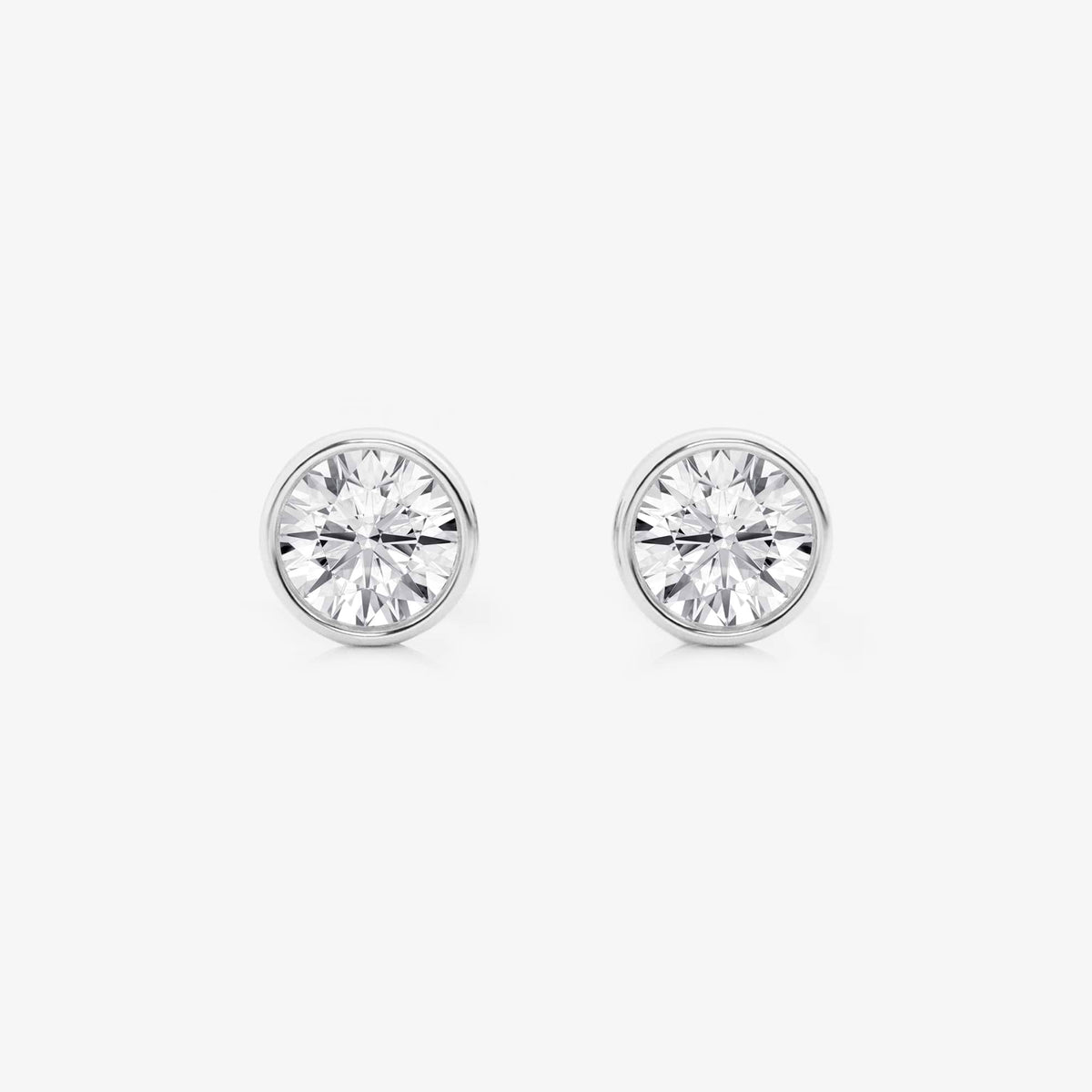 MET Bezel Set Solitaire Laboratuvar Pırlanta Küpe - image 25