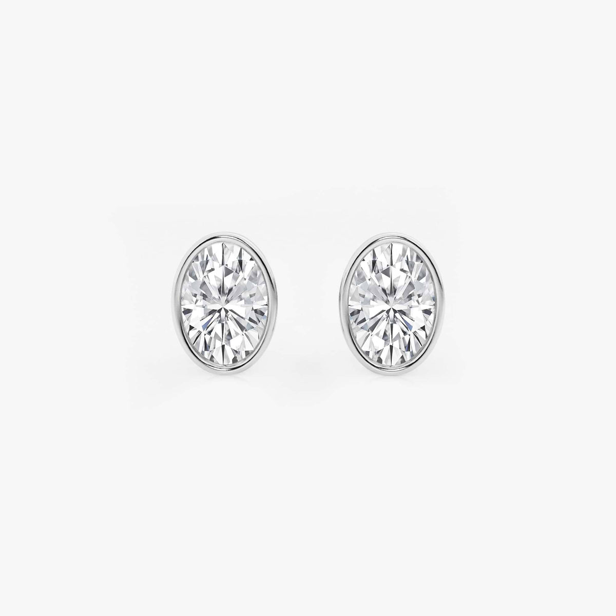 MET Bezel Set Solitaire Laboratuvar Pırlanta Küpe - image 37