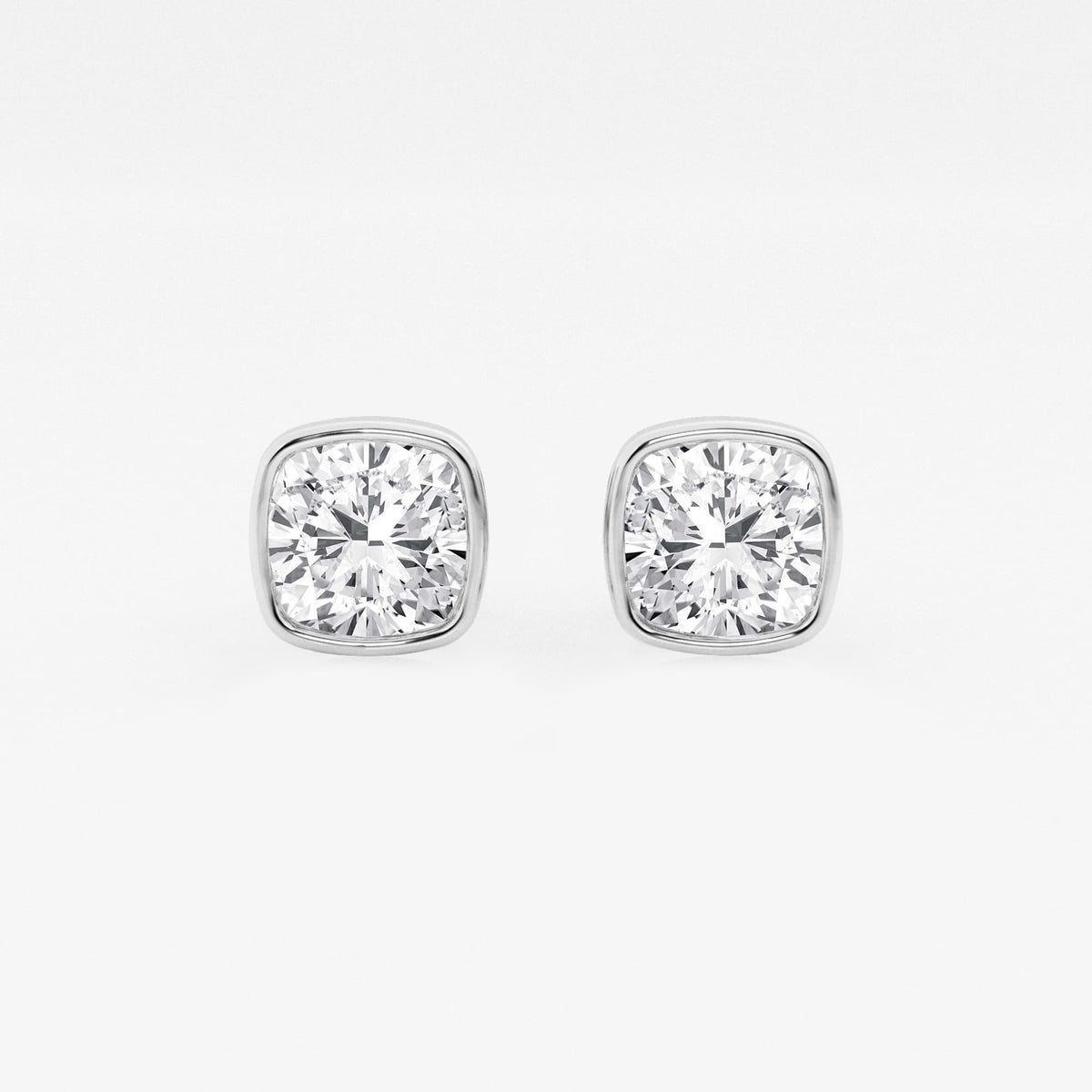 MET Bezel Set Solitaire Laboratuvar Pırlanta Küpe - image 93