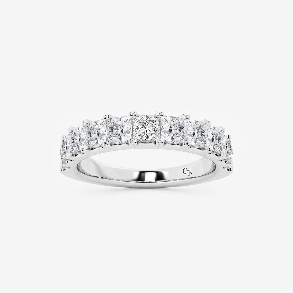 GWA028 - product video for 1 1/2 ctw Princess Lab Grown Diamond Eleven-Stone Wedding Band