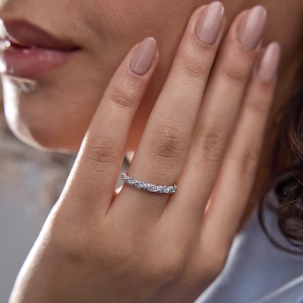 GWA053 - 1/5 ctw Round Lab Grown Diamond Twist Wedding Band
