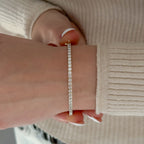 MET-WB-0005 Yellow Gold — LGBB0021-hand.jpg
