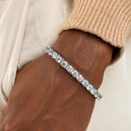 MET-WB-0033 Yellow — LGBO90041-hand.jpg