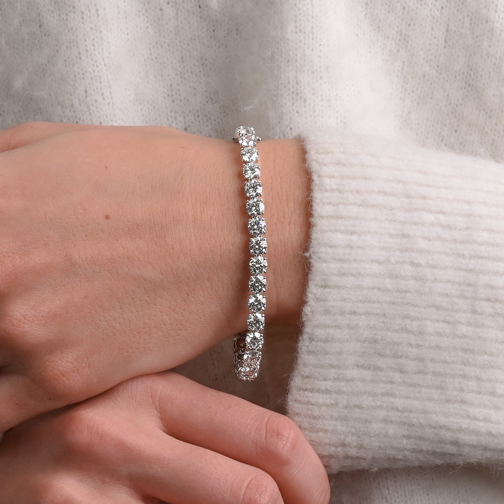 MET-WB-0036 White — LGBO90051-hand.jpg