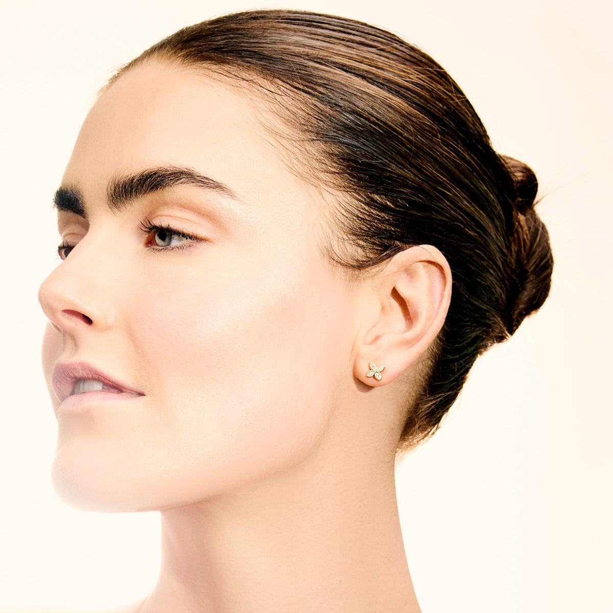 Rosette Lab-Grown Diamond Stud Earrings worn for styling | MET-RE-0028-M02