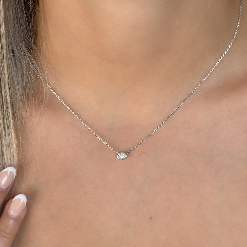 Petite Bezel Pendant — 14K White Gold / Oval / 1/4ctw