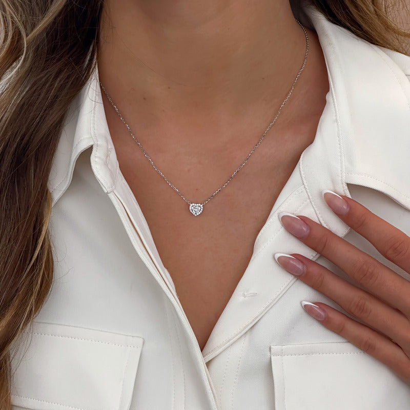MET-WN-0006 source lifestyle photo LGPHT0005-neck.jpg