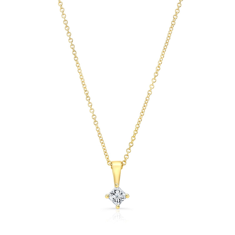 MET-WN-0016 kite-set princess pendant — front view (LGP330013-1; media 46369832665191)
