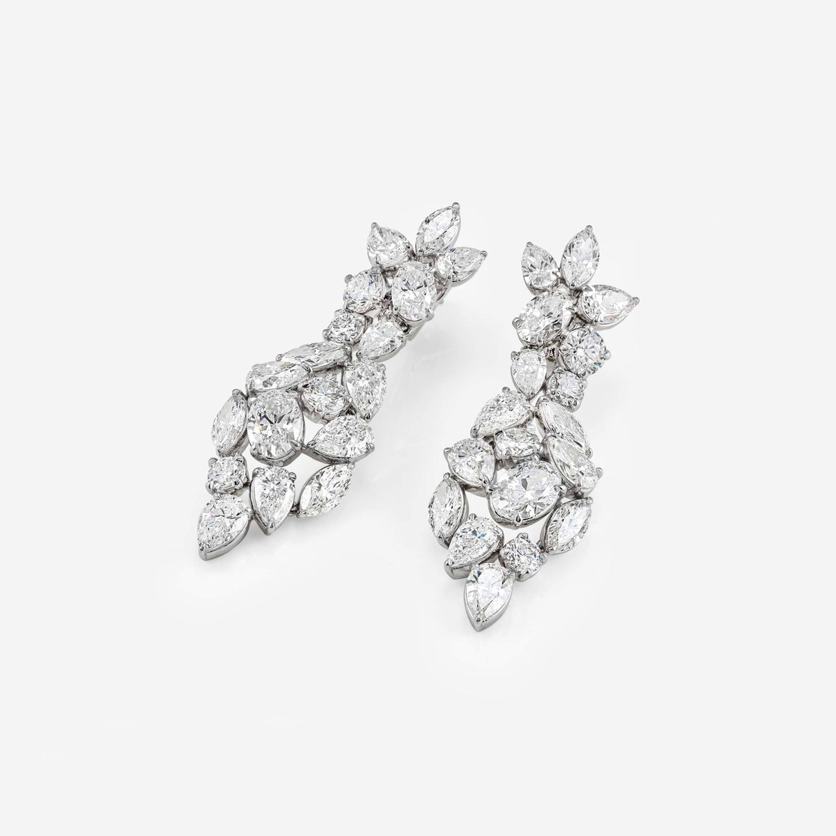 Mumbai lab-grown diamond earrings - source large image 2