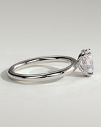 MET 0001 - piedra central de 1 ct - oro blanco de 18K - detalle del engaste