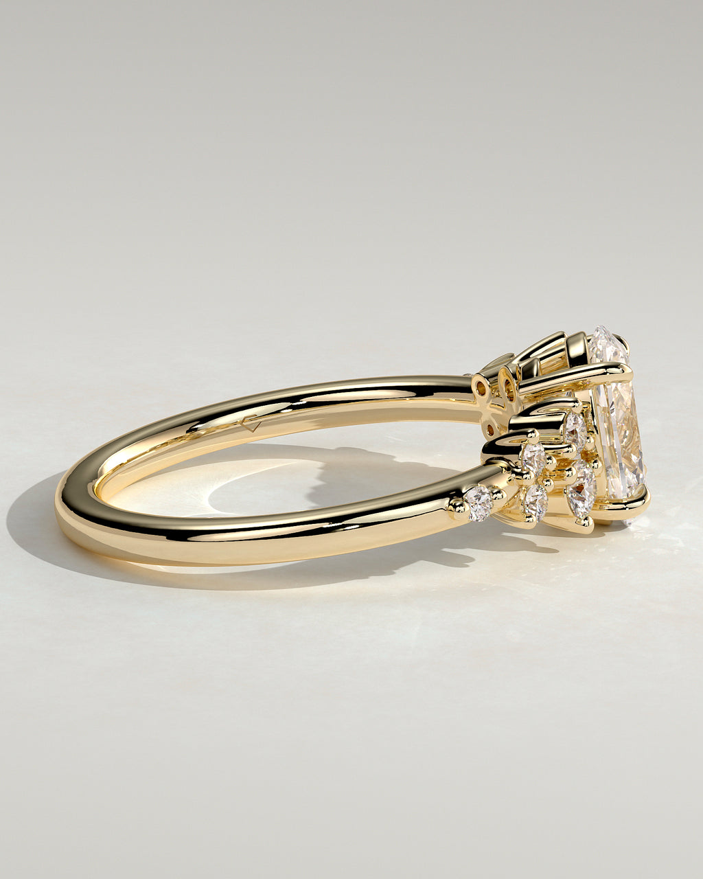 MET 0003 - 1 ct center stone - 18K yellow gold source reference - setting detail view