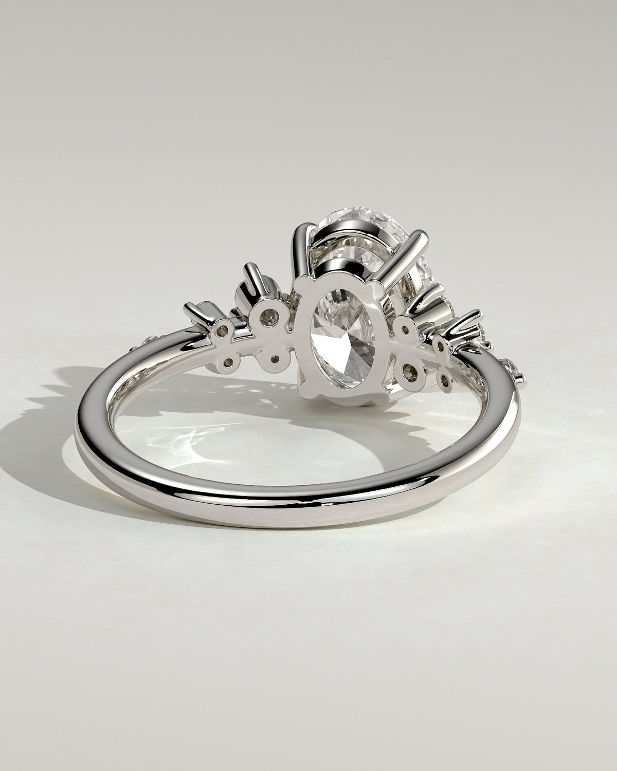 MET 0003 - 2 ct center stone - 18K white gold source reference - setting detail view