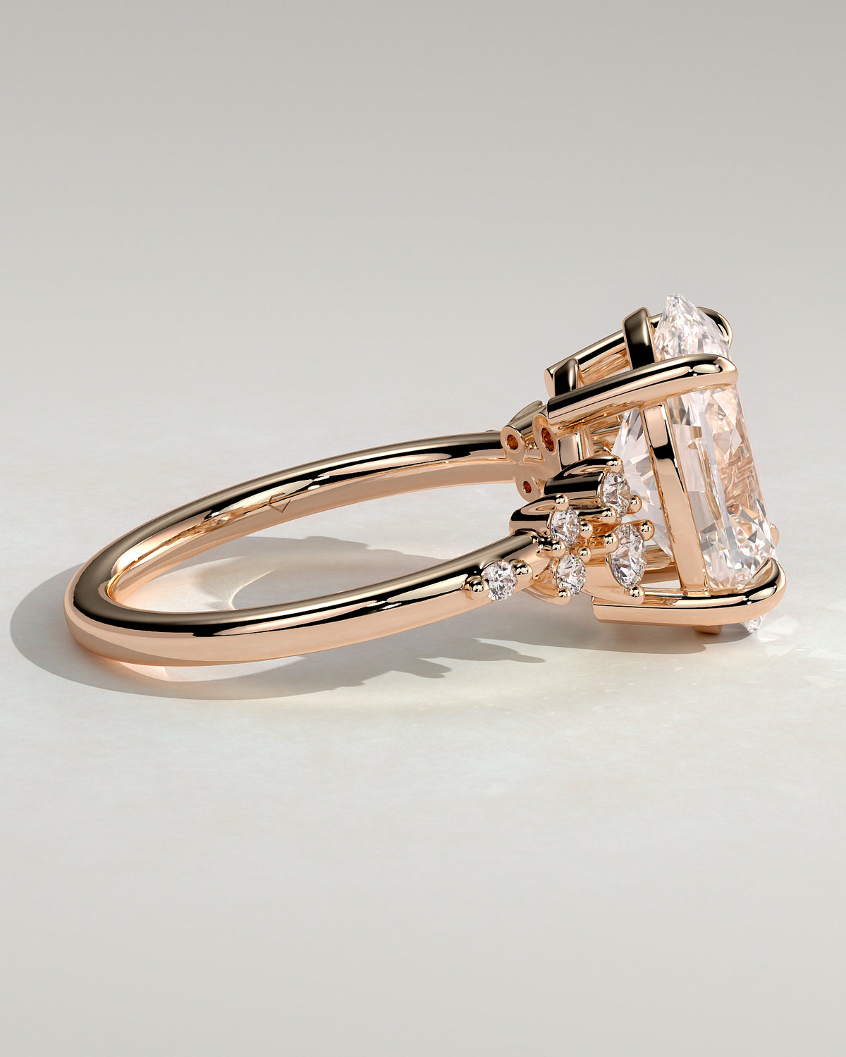 MET 0003 - 4 ct center stone - 18K rose gold source reference - setting detail view