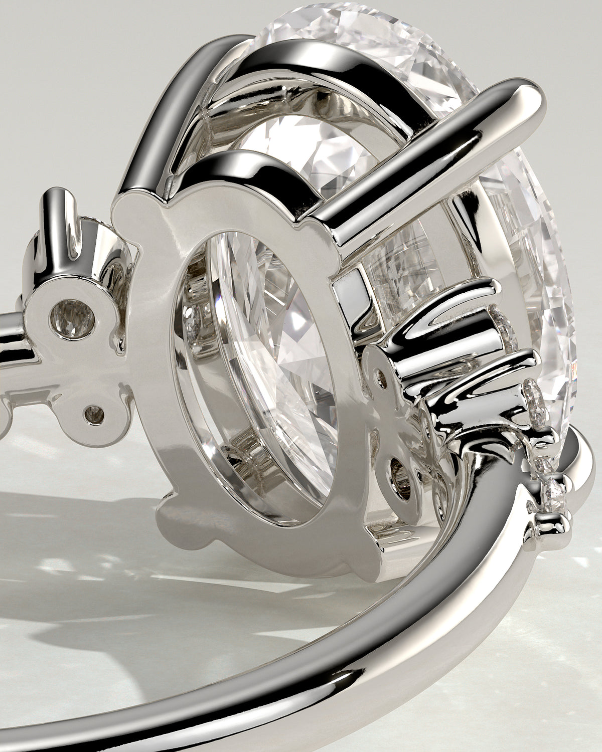 MET 0003 - 4 ct center stone - 18K white gold source reference - setting detail view