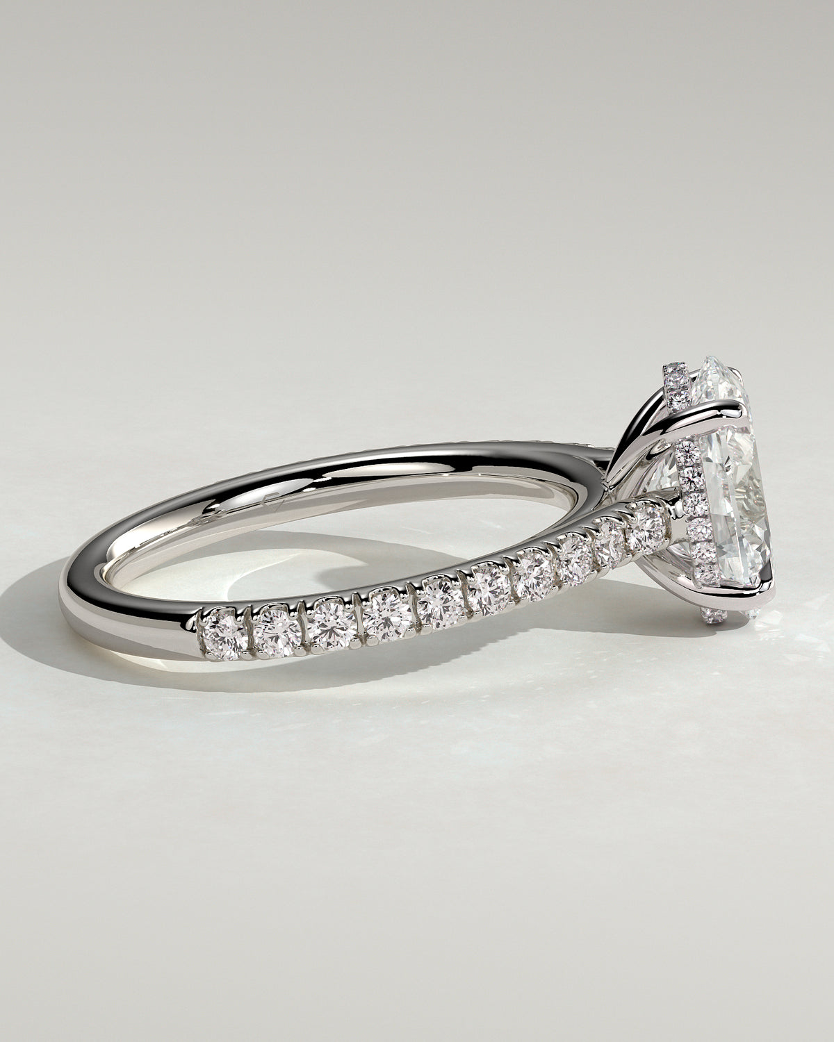 MET 0014 - 2 ct center stone - 18k White Gold source reference - source gallery view