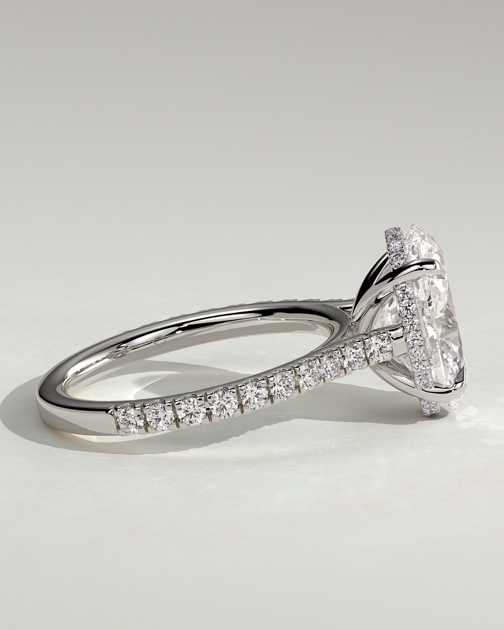 MET 0014 - 4 ct center stone - 18k White Gold source reference - source gallery view