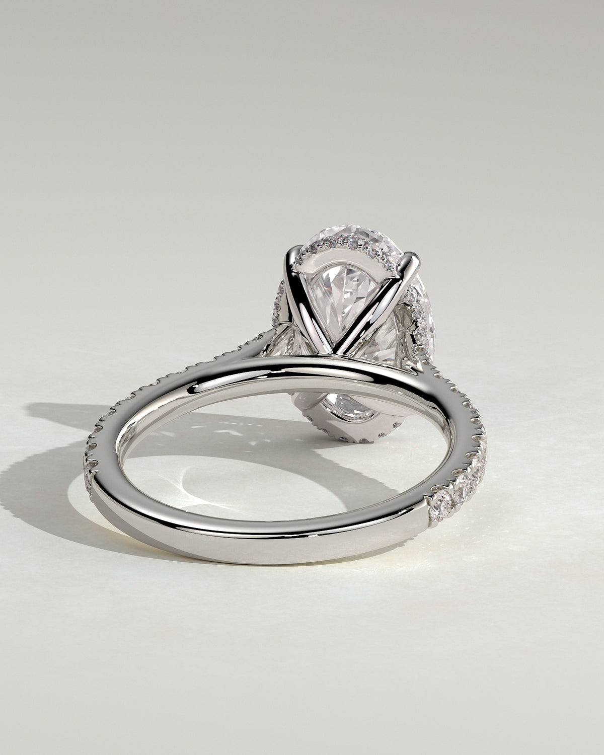 MET 0014 - 4 ct center stone - 18k White Gold source reference - source gallery view