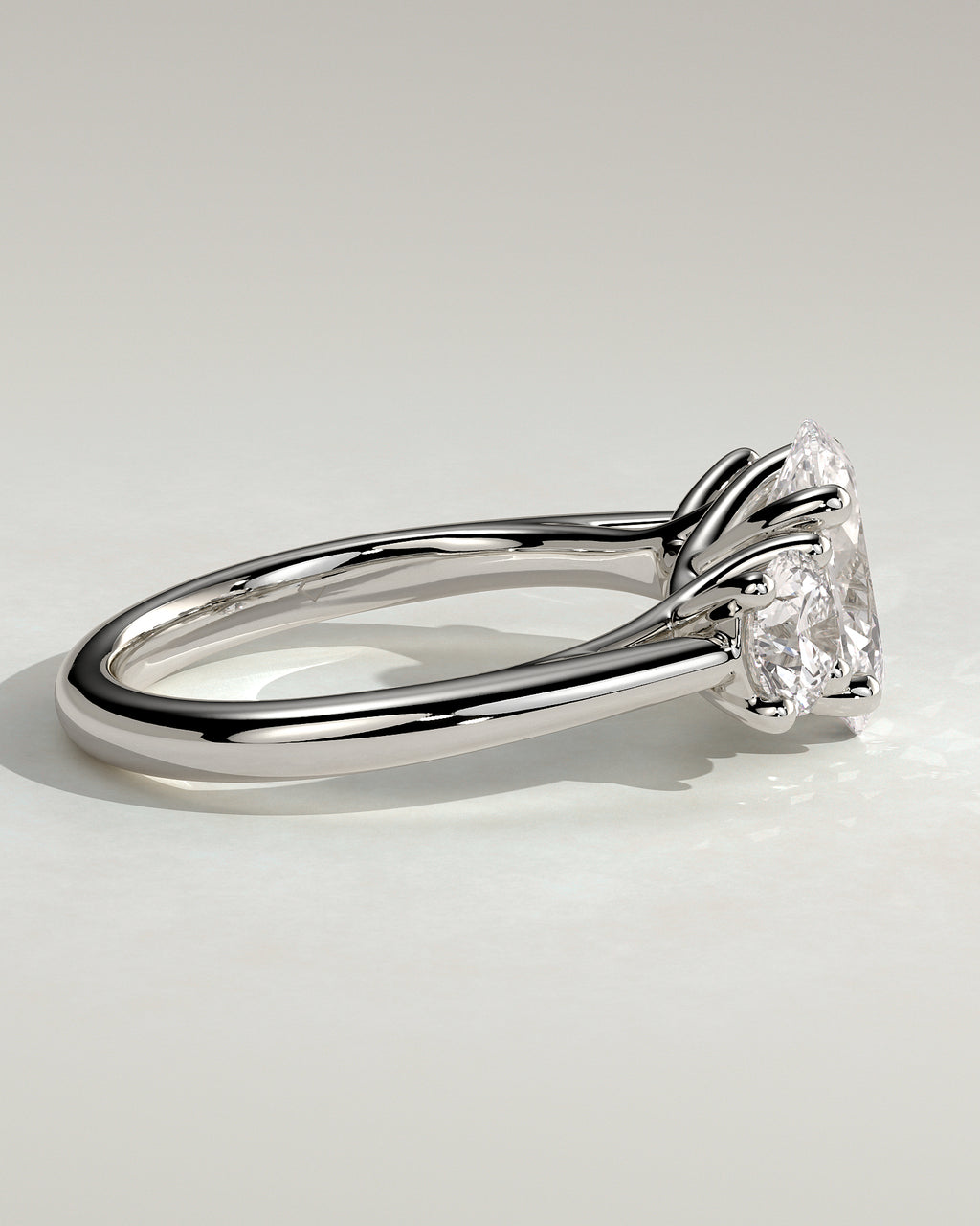 MET 0065 - 2 ct center stone - 18k White Gold source reference - setting detail view