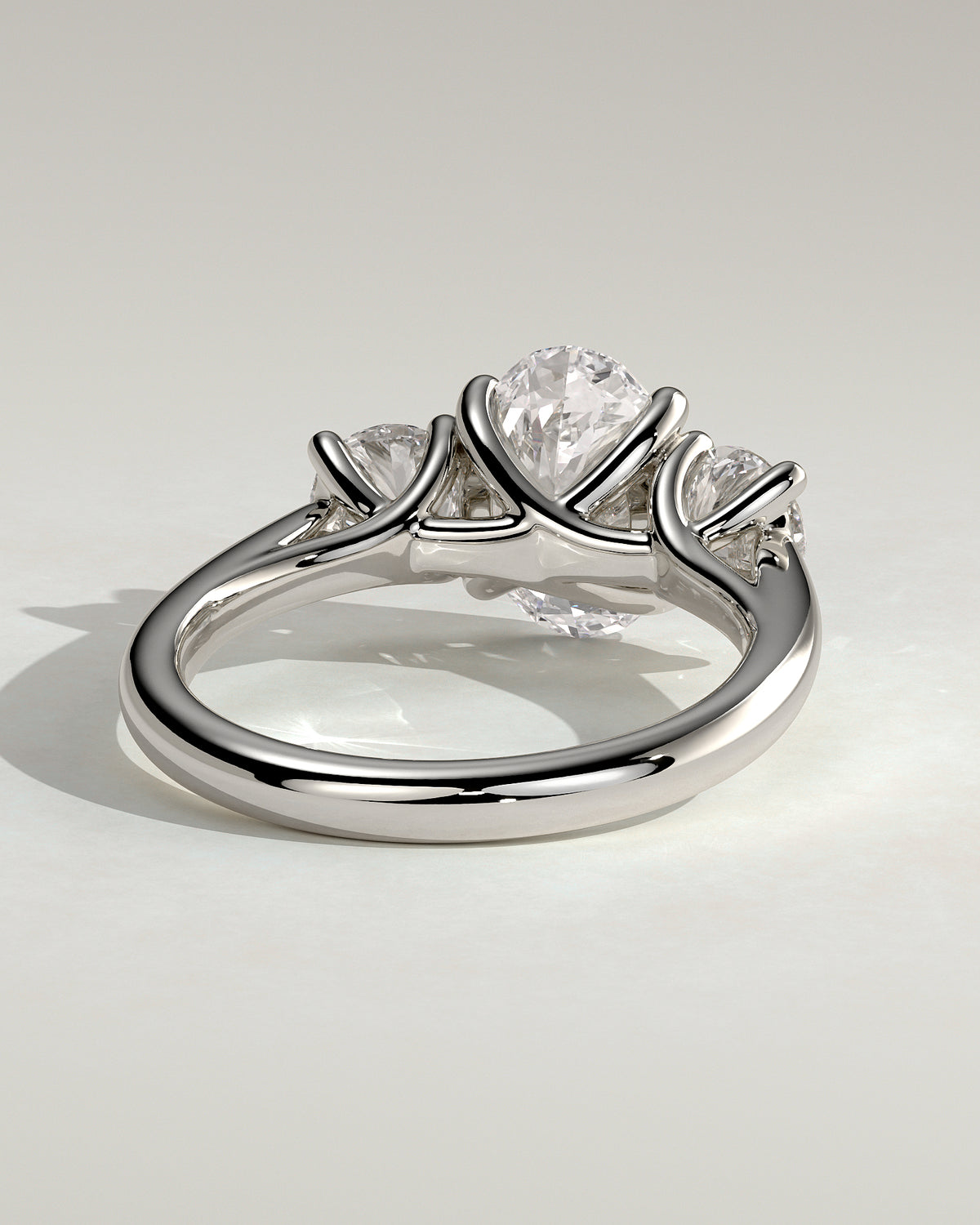 MET 0065 - 2 ct center stone - 18k White Gold source reference - setting detail view
