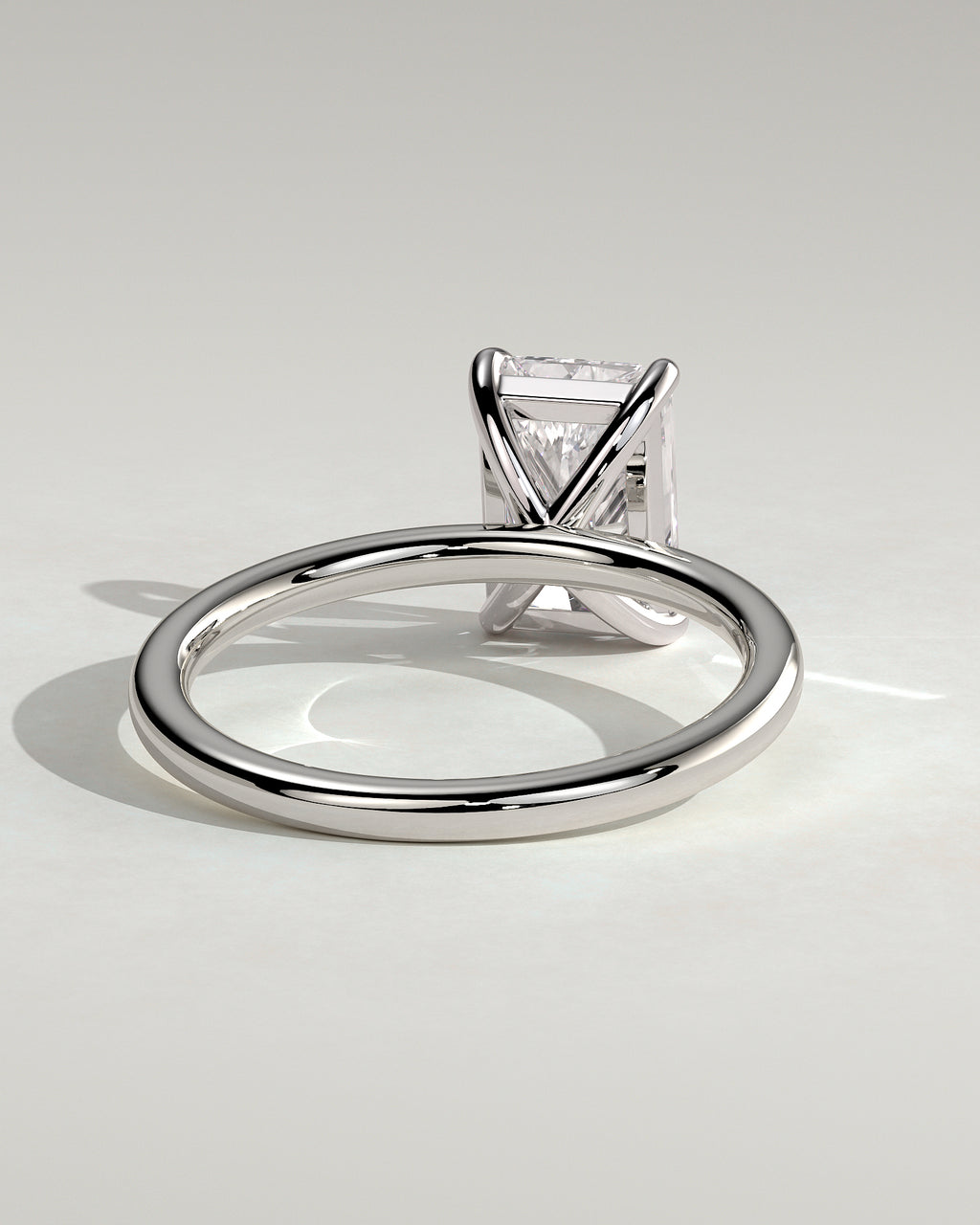 MET 0068 - 2 ct center stone - 18k White Gold source reference - setting detail view