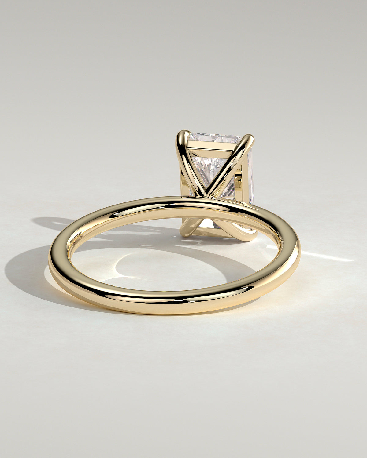 MET 0068 - 2 ct center stone - 18k Yellow Gold source reference - setting detail view