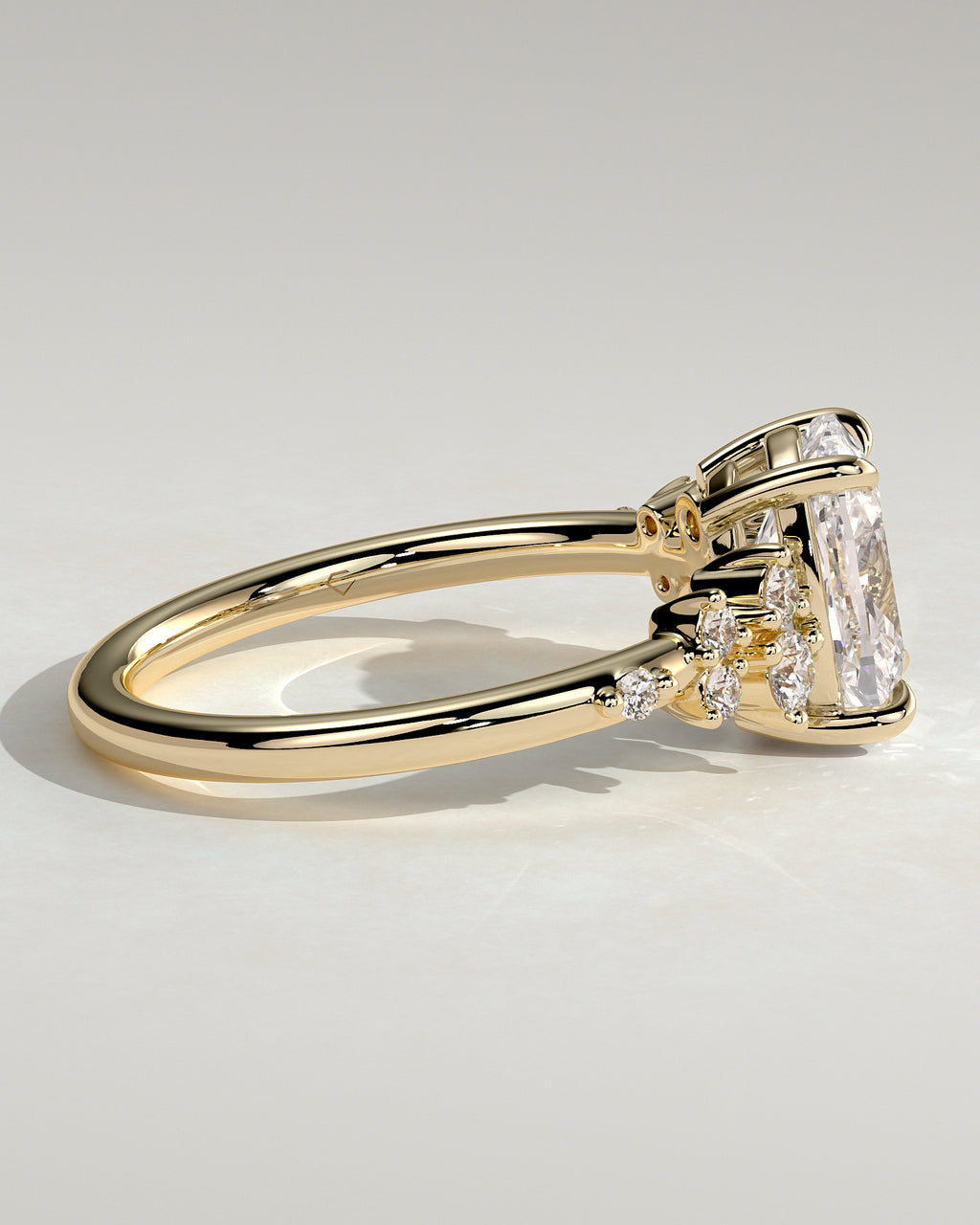 MET 0073 - 2 ct center stone - 18k Yellow Gold source reference - setting detail view