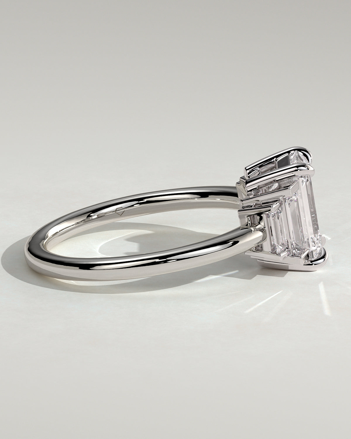 MET 0074 - 2 ct center stone - 18k White Gold source reference - setting detail view