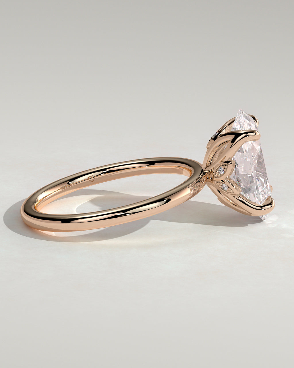 MET 0076 - 4 ct center stone - 18k Rose Gold source reference - setting detail view