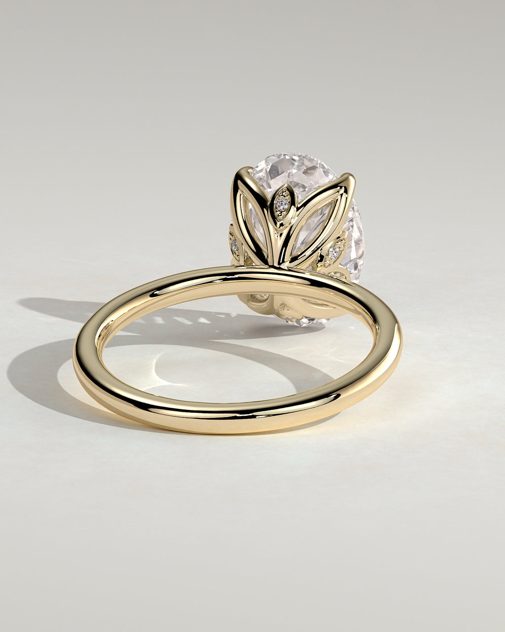 MET 0076 - 4 ct center stone - 18k Yellow Gold source reference - setting detail view