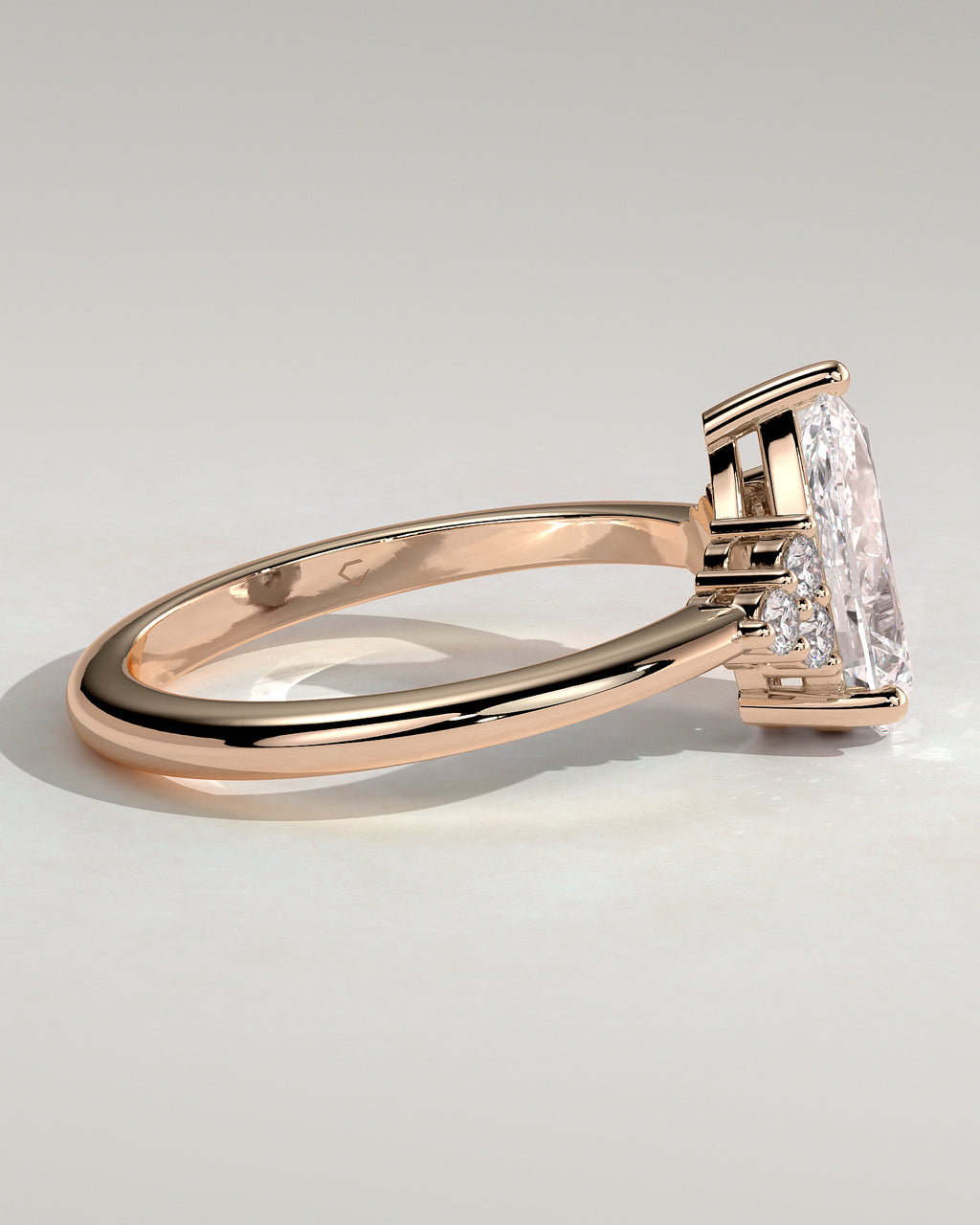 MET 0081 - 2 ct center stone - 18k Rose Gold source reference - setting detail view