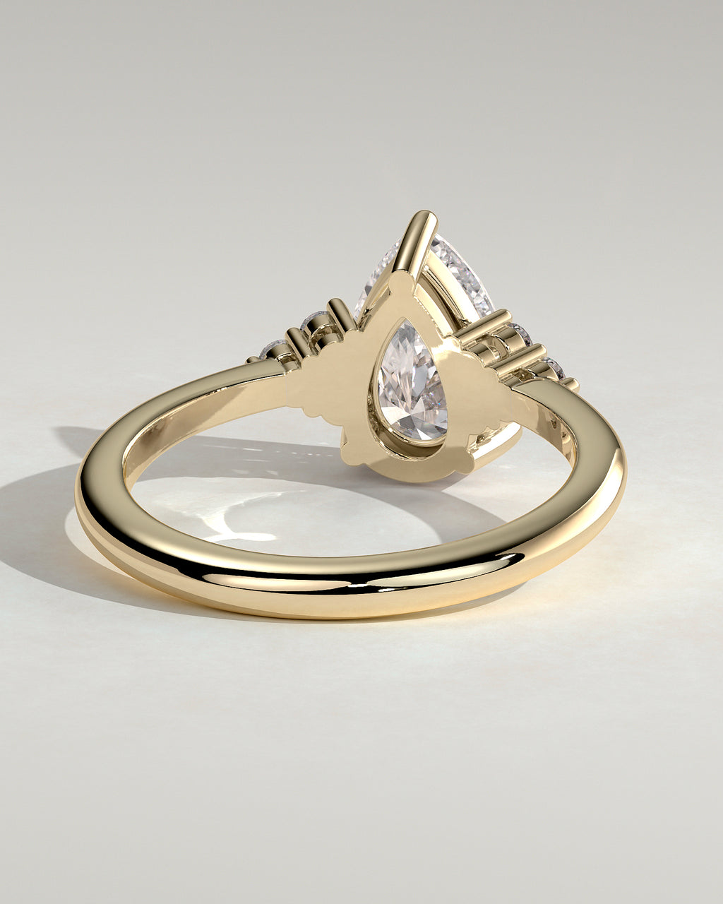 MET 0081 - 2 ct center stone - 18k Yellow Gold source reference - setting detail view