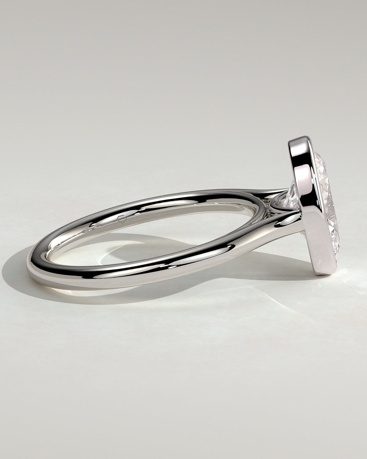 MET 0085 - 2 ct center stone - 18k White Gold source reference - setting detail view