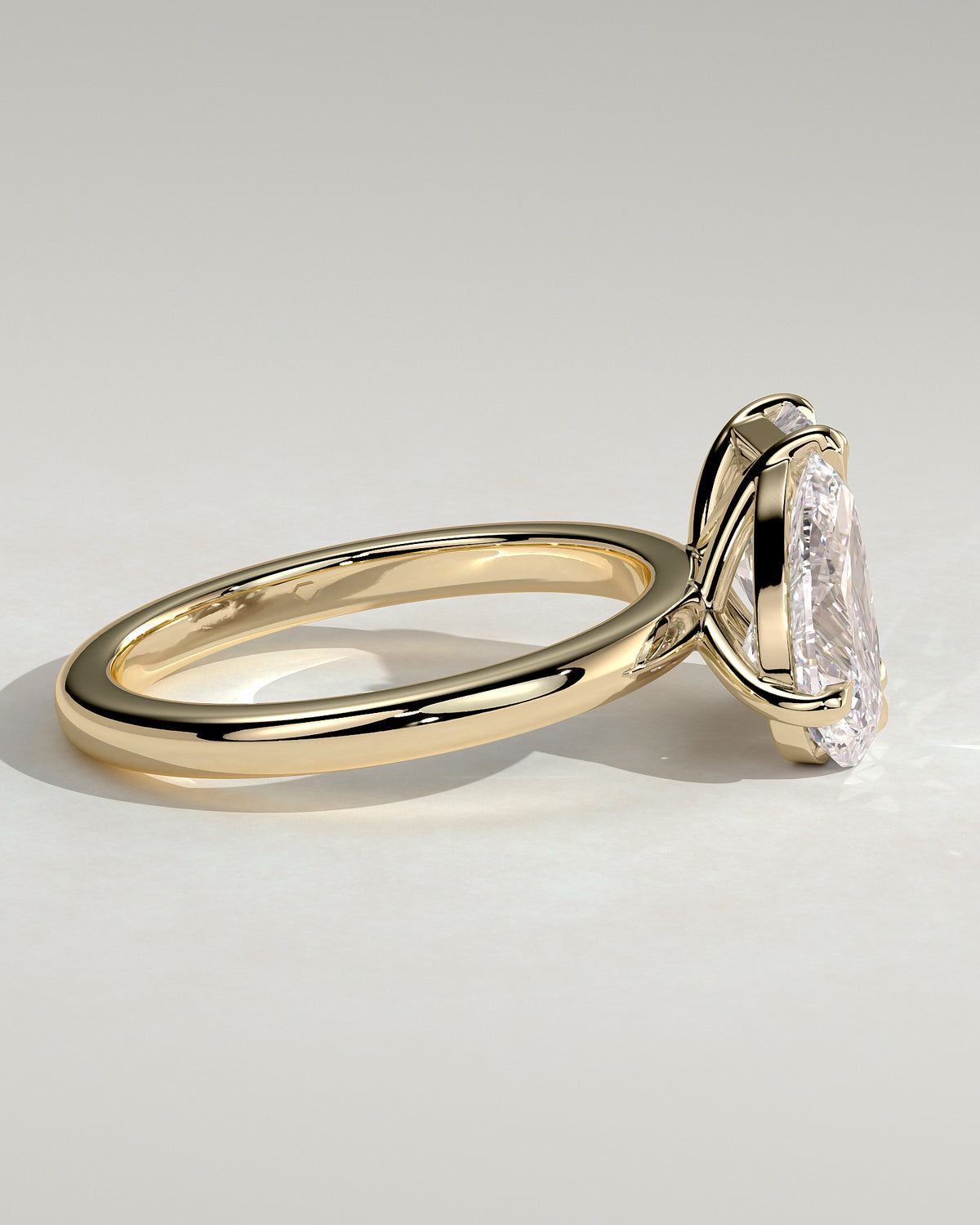MET 0088 - 2 ct center stone - 18k Yellow Gold source reference - setting detail view