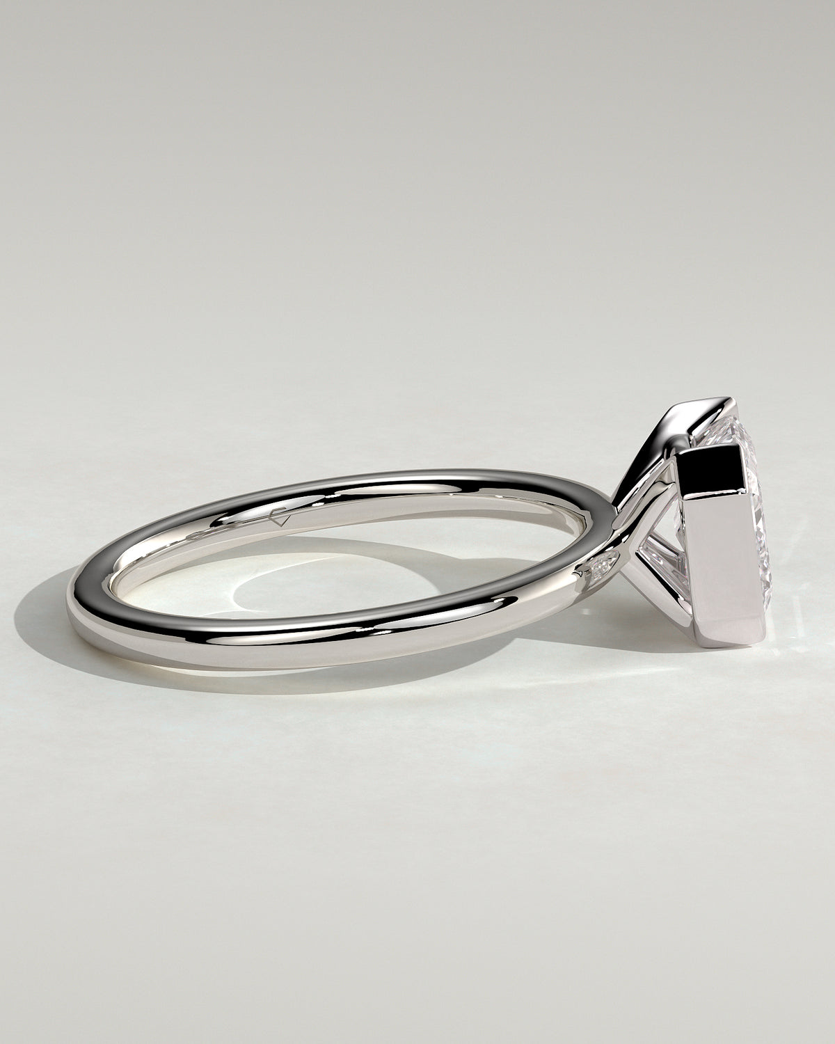 MET 0092 - 2 ct center stone - 18k White Gold source reference - setting detail view