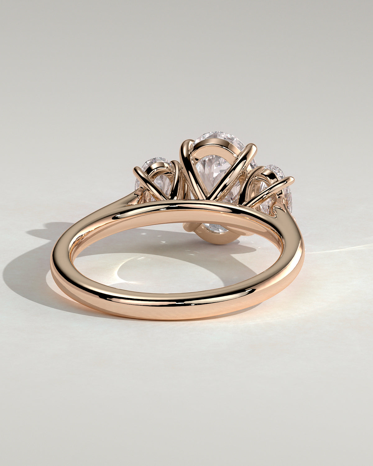 MET 0093 - 2 ct center stone - 18k Rose Gold source reference - setting detail view