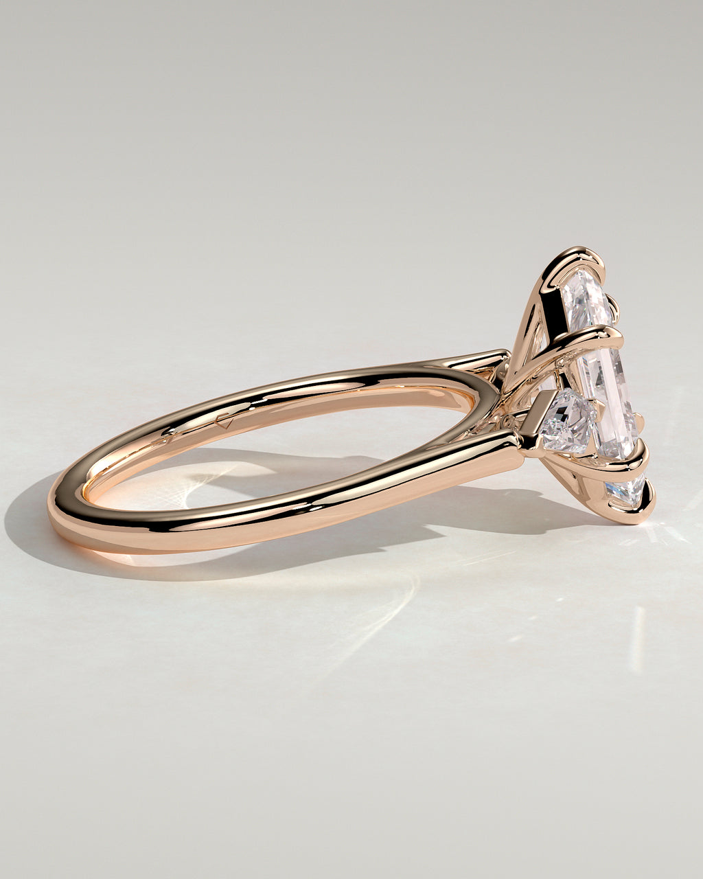 MET 0095 - 2 ct center stone - 18k Rose Gold source reference - setting detail view