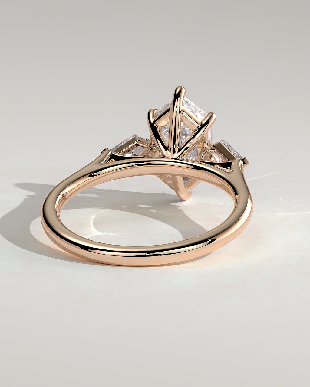 MET 0095 - 2 ct center stone - 18k Rose Gold source reference - setting detail view