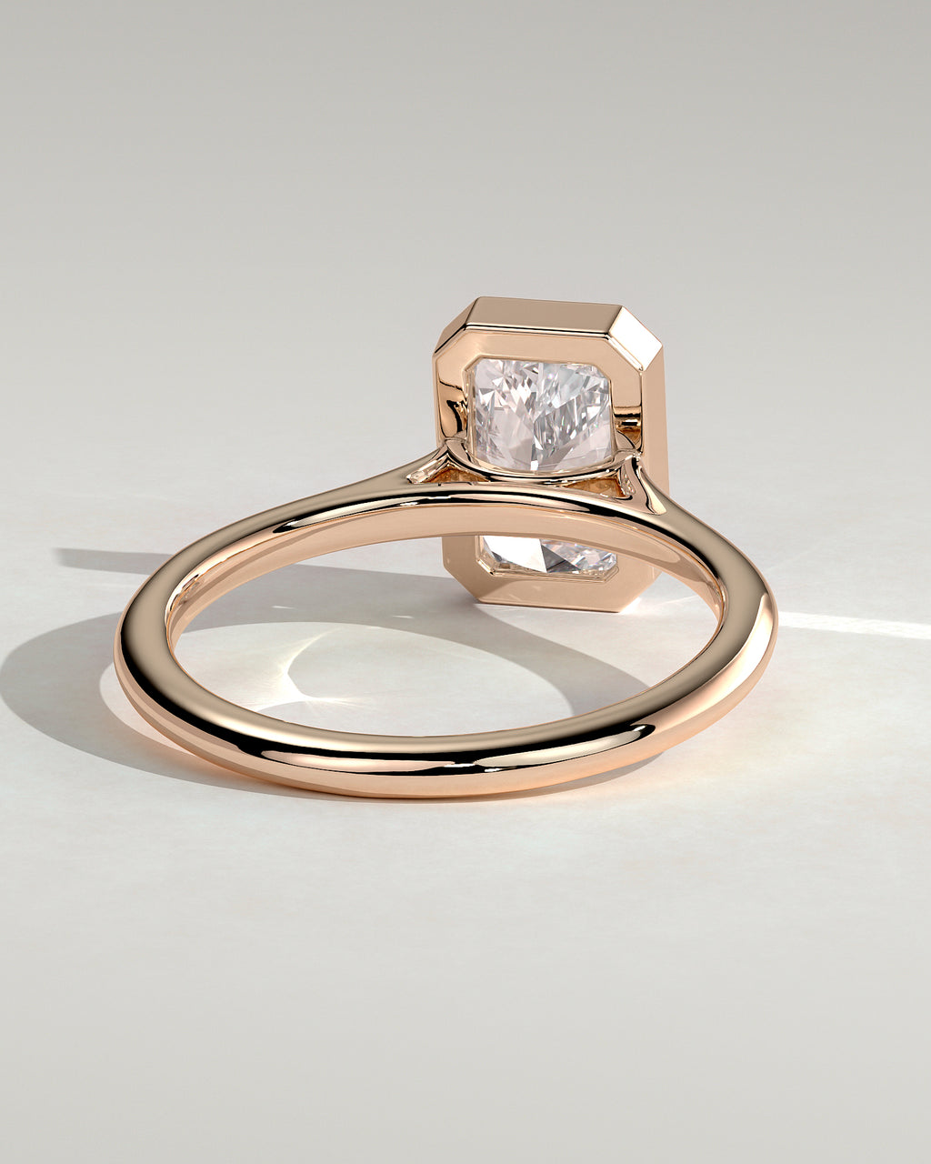 MET 0096 - 2 ct center stone - 18k Rose Gold source reference - setting detail view