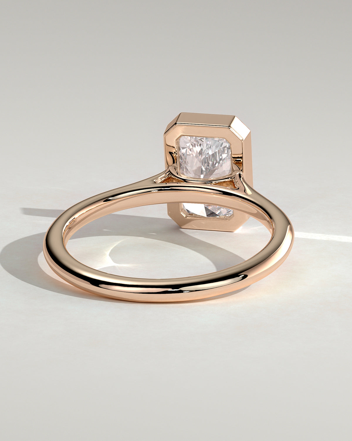 MET 0096 - 2 ct center stone - 18k Rose Gold source reference - setting detail view