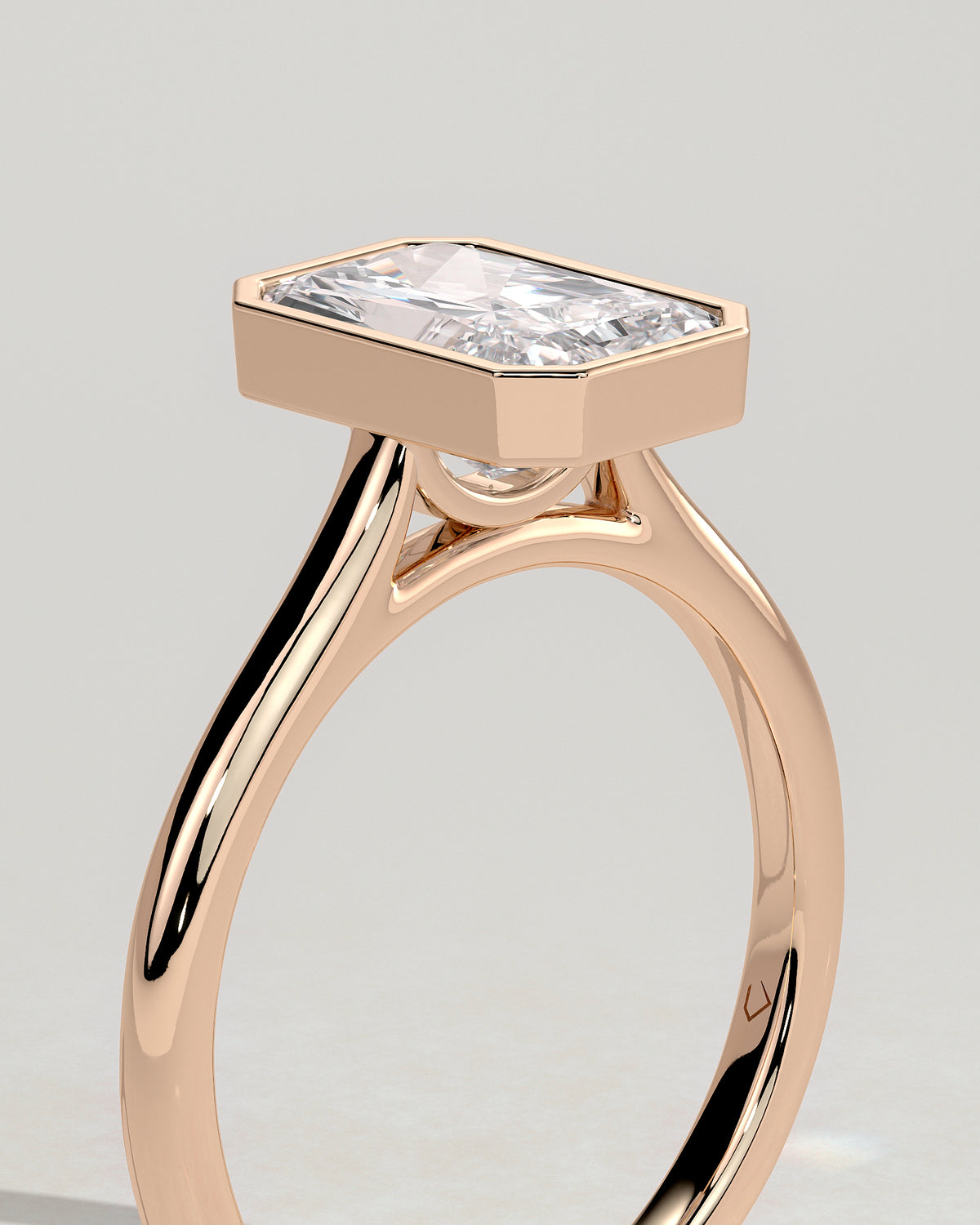 MET 0096 - 2 ct center stone - 18k Rose Gold source reference - setting detail view
