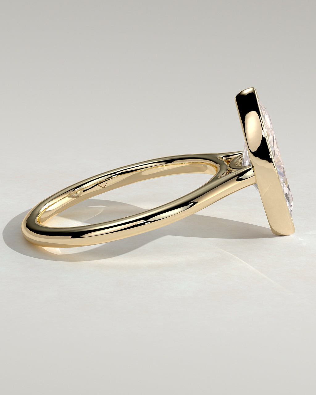 MET 0097 - 2 ct center stone - 18k Yellow Gold source reference - setting detail view