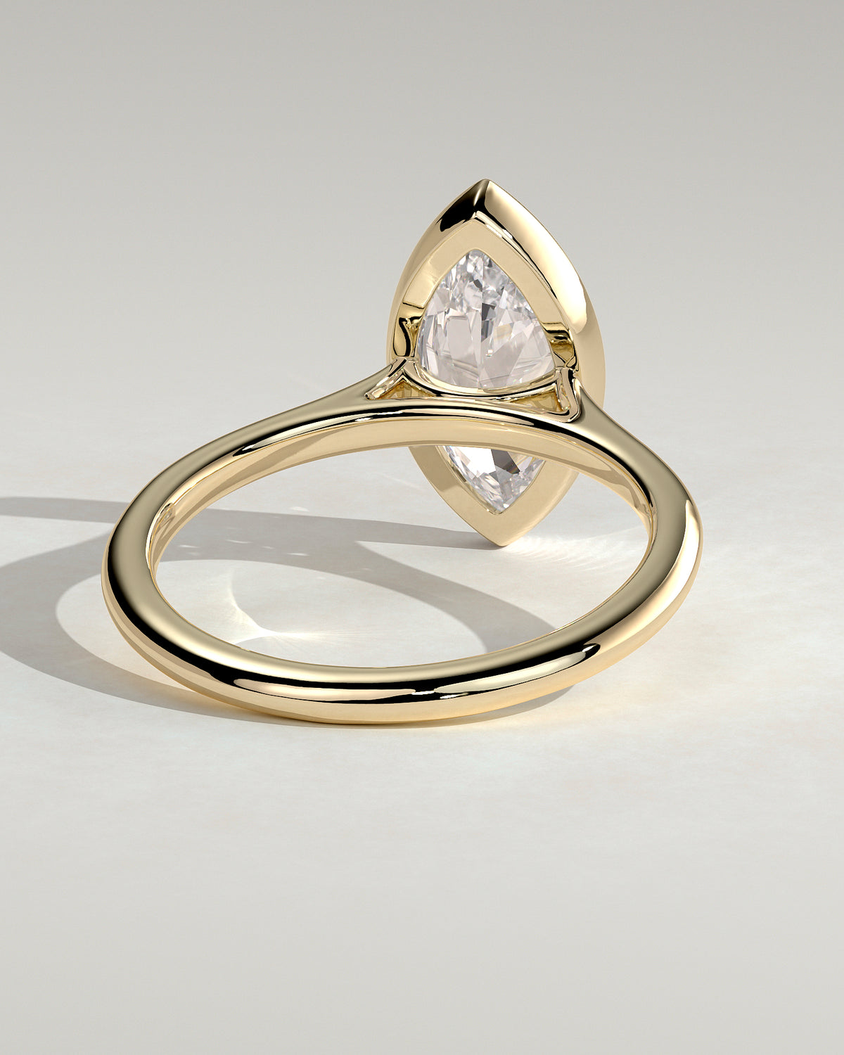 MET 0097 - 2 ct center stone - 18k Yellow Gold source reference - setting detail view